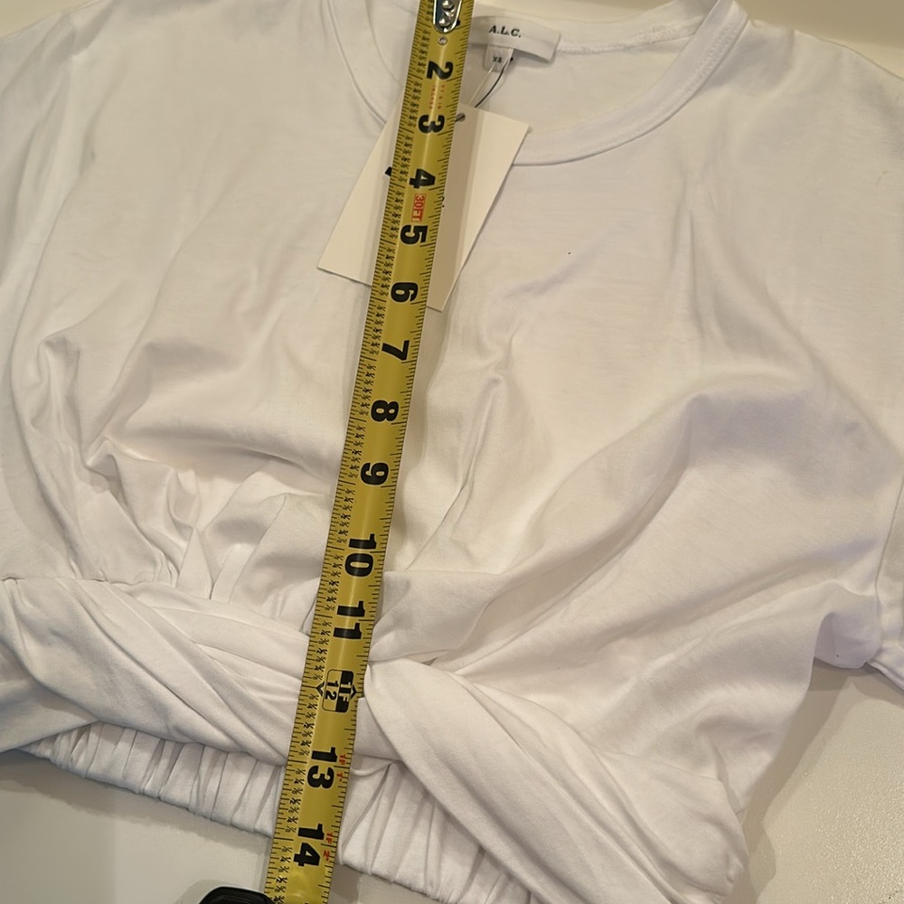 New A.L.C. Short Sleeve White Crop Top. Size XS. - Picture 5 of 6